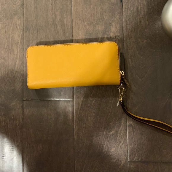 Wallet - Picture 2 of 3